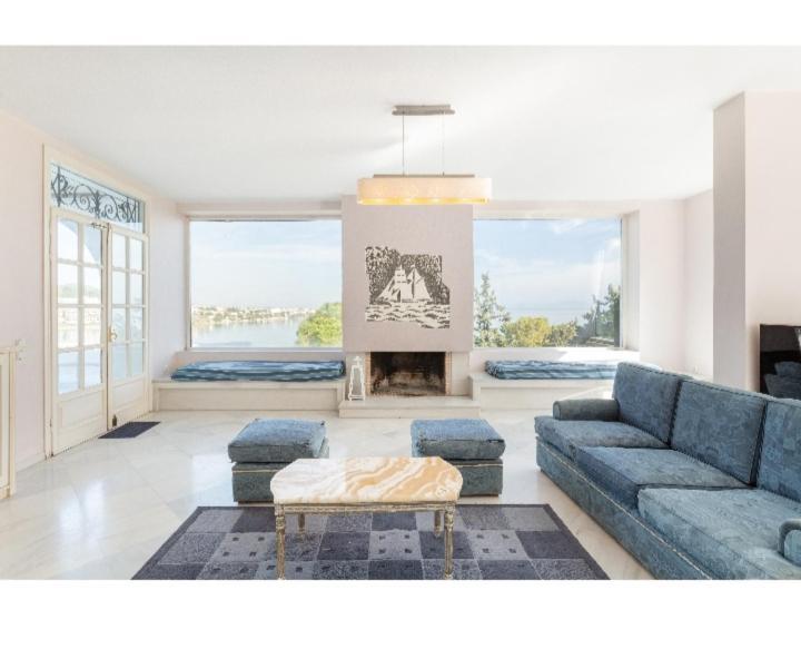 Artemis Villa Near Athens Airport Markópoulon Екстериор снимка