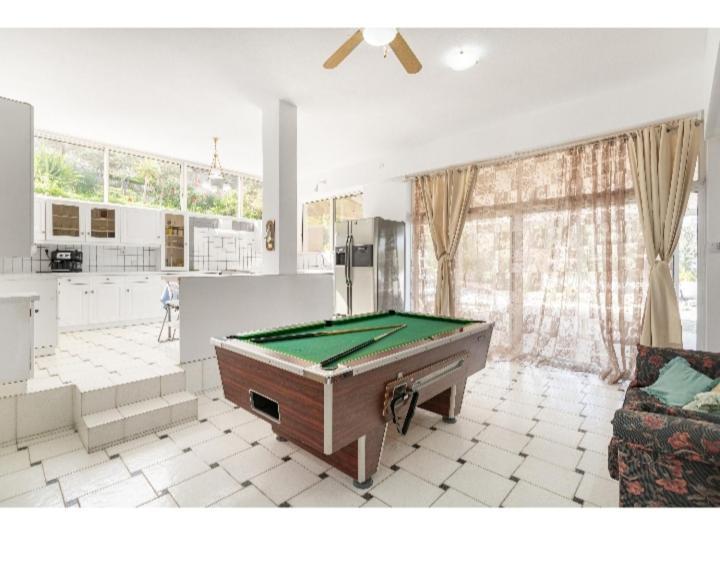 Artemis Villa Near Athens Airport Markópoulon Екстериор снимка